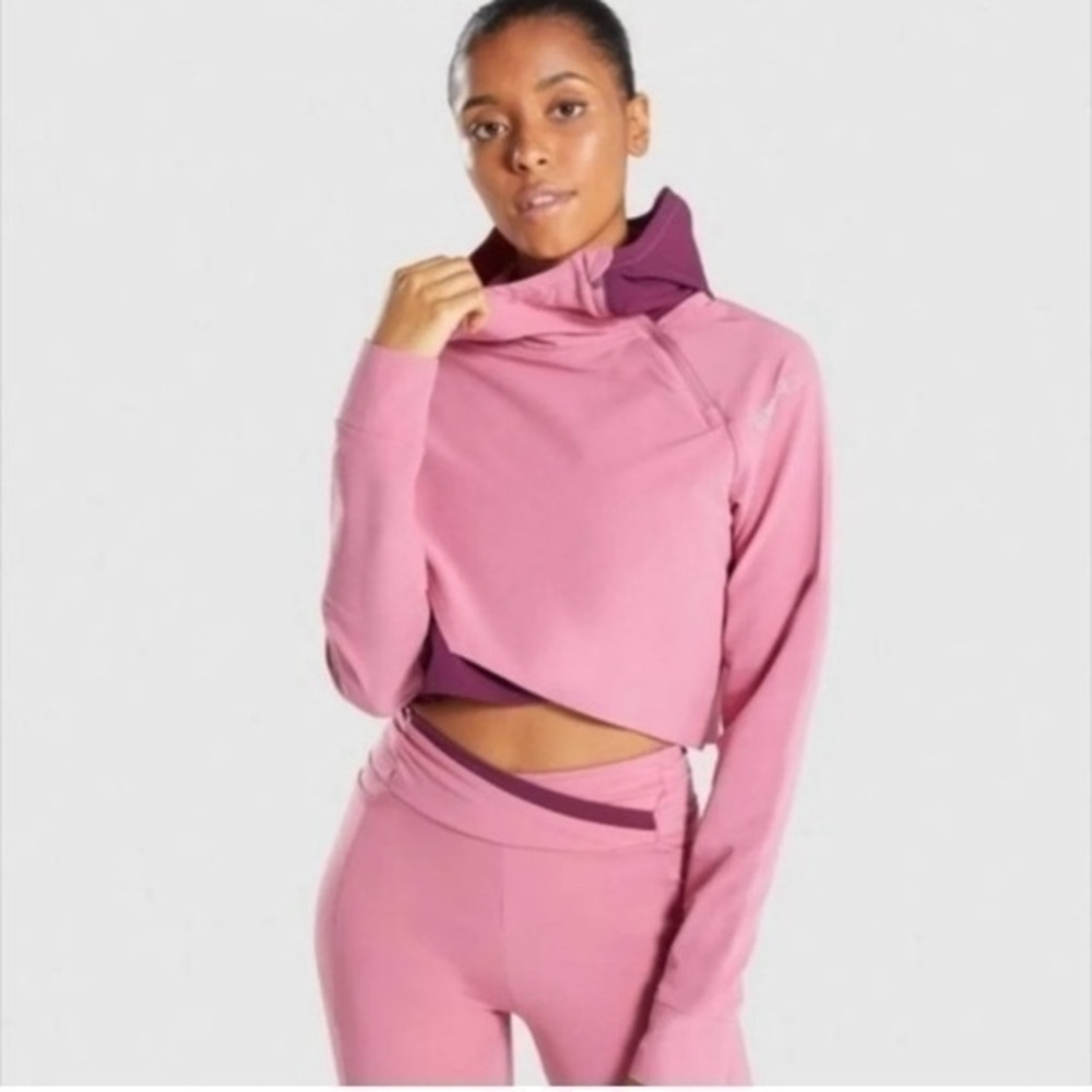 Gymshark Asymmetric Pink Berry Hooded Cropped Windbreaker Hoodie Size XS